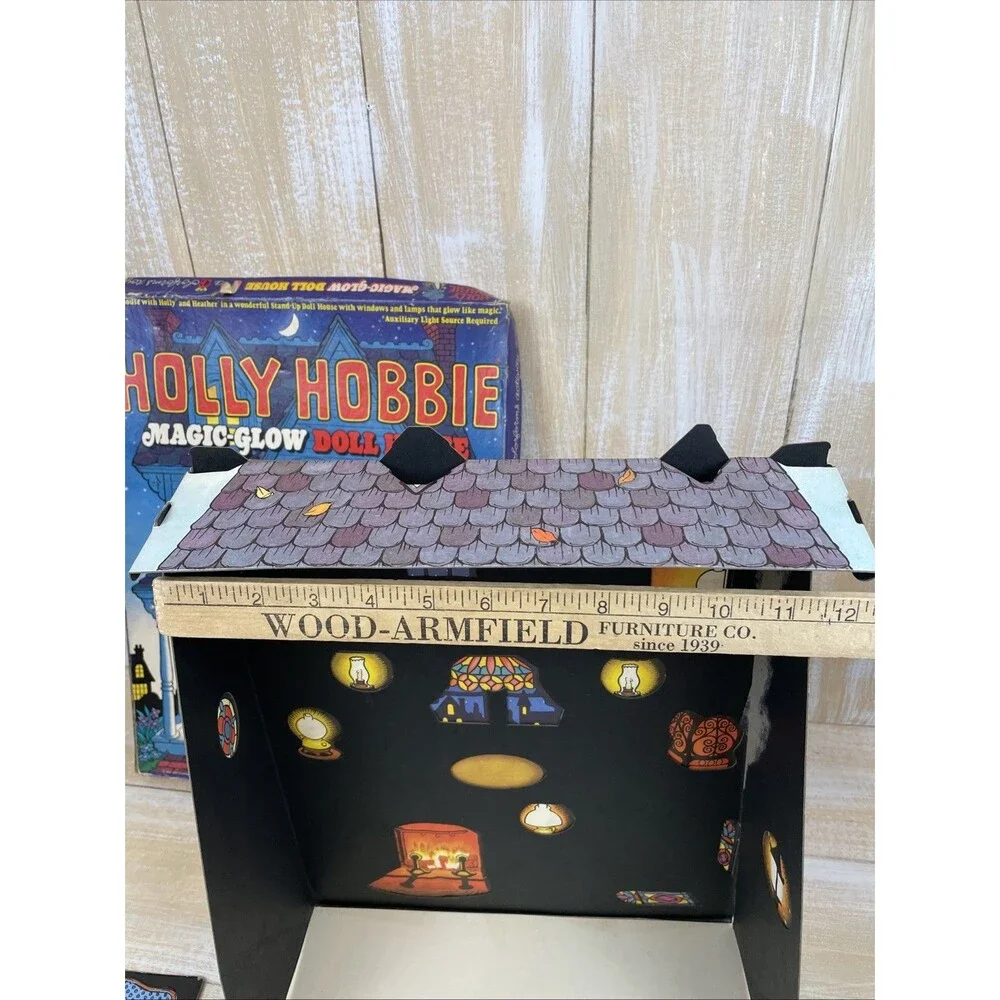 Vintage 1977 Holly Hobbie Magic Glow Doll House Colorforms Playset